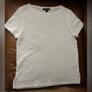 St. John Textured Short Sleeve Top | Size S | EUC | (TC)